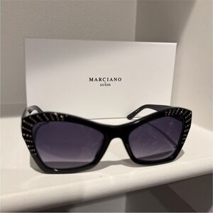 Marciano by GUESS GM00020 01B Black Studded Cat Eye Sunglasses Gray Tinted